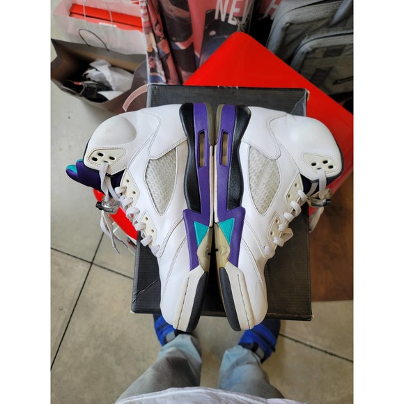 Jordan 5 grape size 10 - Picture 6 of 9